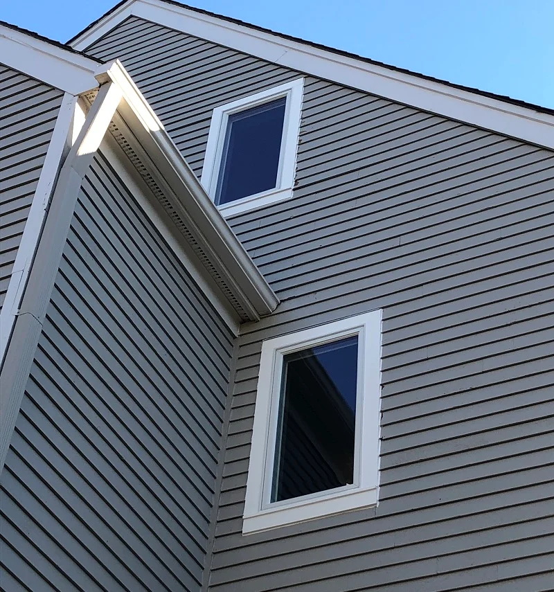 Andersen 400 Series Single casement windows with exterior PVC trim